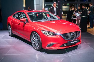 Yeni Mazda 6