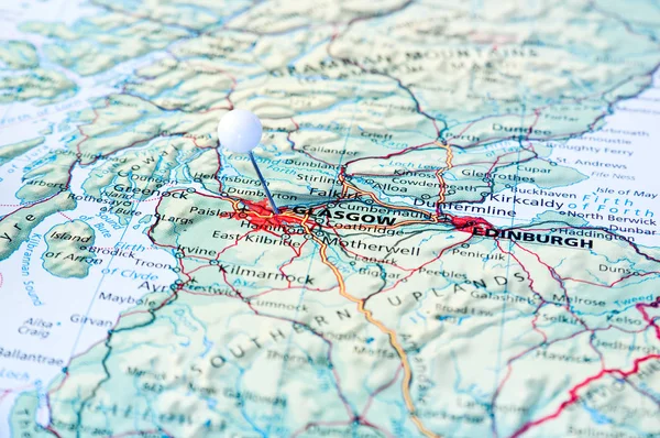 PIN op kaart met Glasgow city — Stockfoto