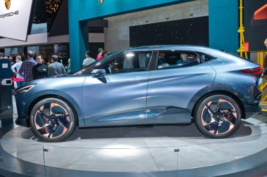 Cupra Tavascan konsepti