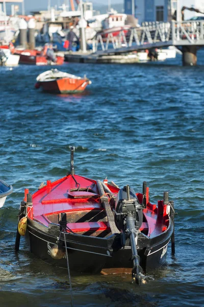 （西班牙加利西亚的渔船) — 图库照片