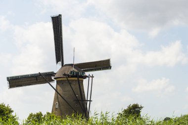 geleneksel yel değirmenleri Hollanda