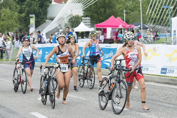 Spanische Triathlonmeisterschaft nach Vereinen — Stockfoto