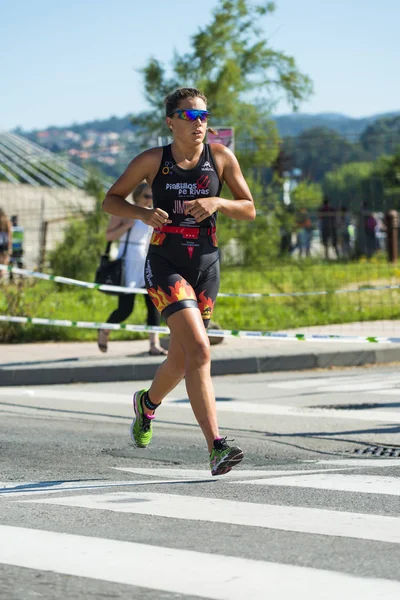 Triathleten willen zwemmen — Stockfoto