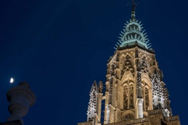 Santa Mara de Toledo (İspanya) Katedrali geceleri