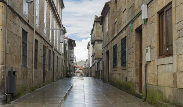 Pontevedra Espanha Março 2016 Pisos Pedra Molhados Chuva Uma Das — Fotografia de Stock