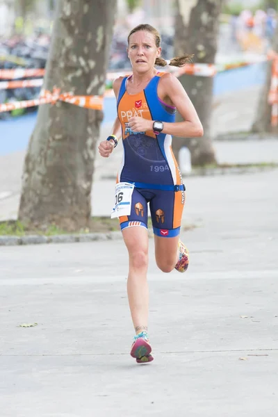 Atletas corriendo en la media maratón — Foto de Stock