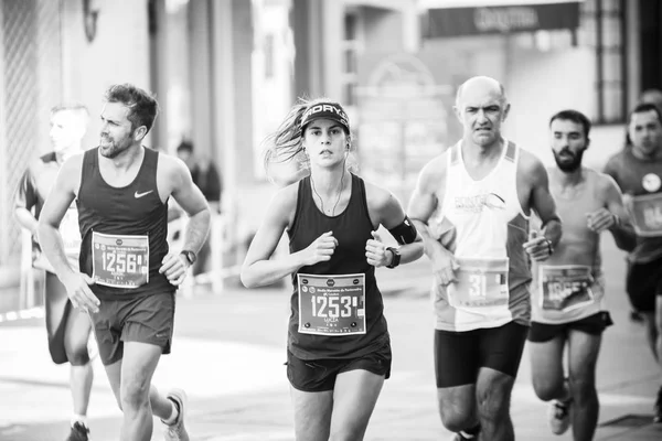 Athletes running in the half marathon — Stock Photo, Image