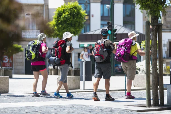 Betanzos Spanien Juni 2017 Vissa Turister Med Ryggsäck Promenad Genom — Stockfoto