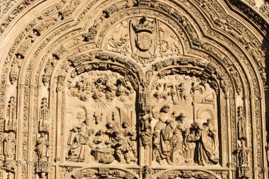 Salamanca, İspanya - 2 Eylül 2017: Yeni Katedral olarak adlandırılan Bakire Assumption of the Virgin Katedrali, geç dönem Gotik, Rönesans ve Barok stillerinin karışımı.