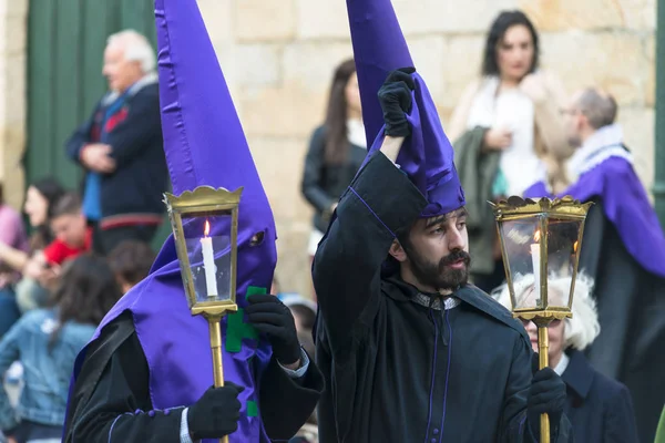 Pontevedra Spanien April 2015 Medlemmar Ett Religiöst Brödraskap Paraderar Påskprocessionerna — Stockfoto