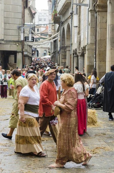 Pontevedra Spain September 2014 Crowd People Dressed Period Costume Medieval — Stock Photo, Image