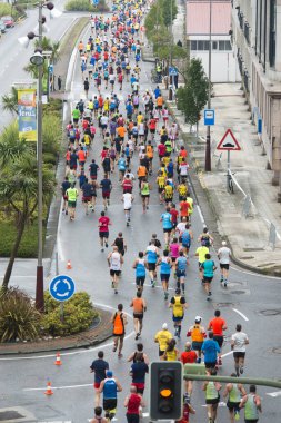 Pontevedra, İspanya - 16 Ekim 2016: Popular Half Marathon City of Pontevedra 2016 'daki katılımcıların ayrıntıları.