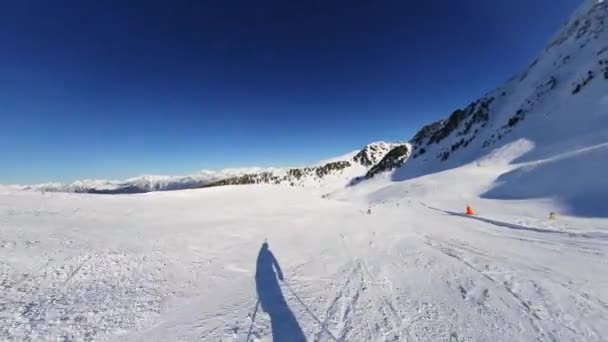 オーストリアの山Hochoetzでスキー — ストック動画