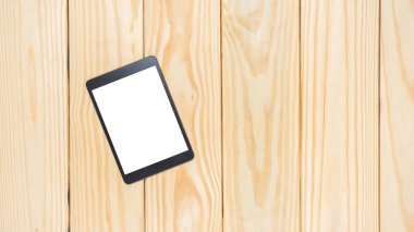 Tablet bilgisayarda ahşap arka plan