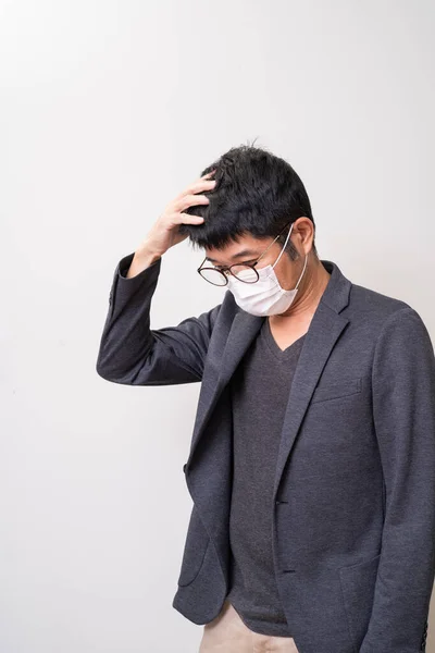 Ασιάτης Που Φοράει Χειρουργική Μάσκα Για Την Πρόληψη Της Νόσου — Φωτογραφία Αρχείου