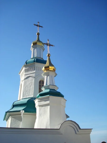 Mavi Gökyüzüne Karşı Svyatogorsky Manastırı — Stok fotoğraf