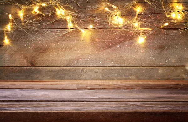 Natal luzes guirlanda ouro quente — Fotografia de Stock