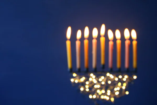 Imagem abstrata e desfocada do feriado judaico Hanukkah — Fotografia de Stock