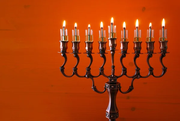 Lage sleutel Image van Joodse vakantie Hanukkah achtergrond — Stockfoto