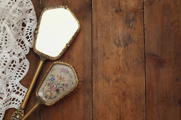 Image de vue du dessus des objets de mode de toilette femme vintage — Photo