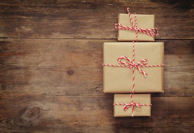 El yapımı hediye kutuları görüntüsünü Üstten Görünüm