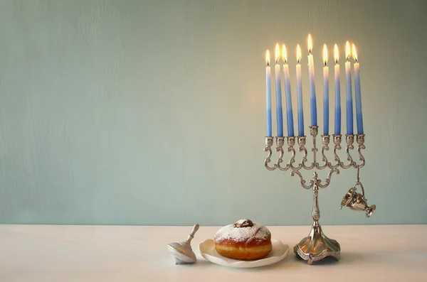 Fiesta judía Hanukkah con menorah — Foto de Stock