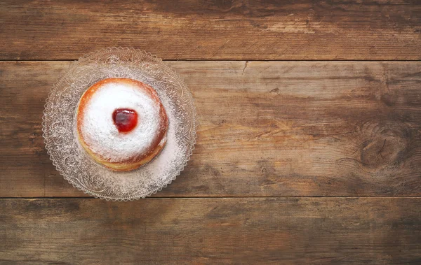 Vista superior de vacaciones judías Hanukkah con donut —  Fotos de Stock