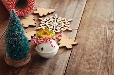 Noel kavramı. Dekorasyon dekoratif ağacın