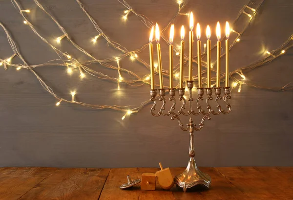 Chave baixa Imagem de feriado judaico Hanukkah — Fotografia de Stock