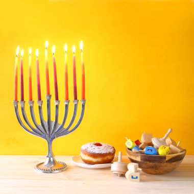 Yahudi tatil Hanukkah menorah ile görüntü
