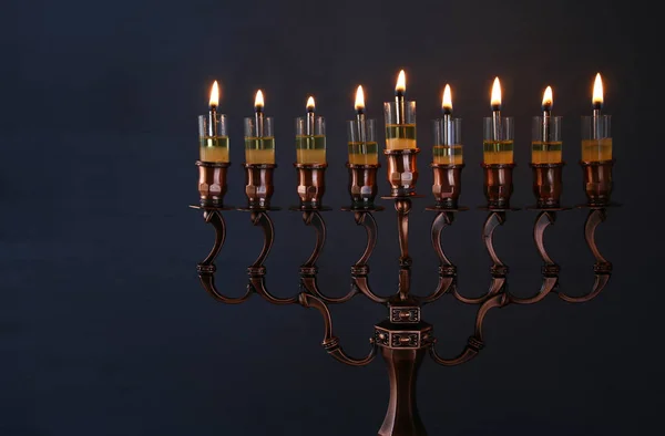 A zsidó ünnep a Hanukkah háttér alacsony kulcs — Stock Fotó
