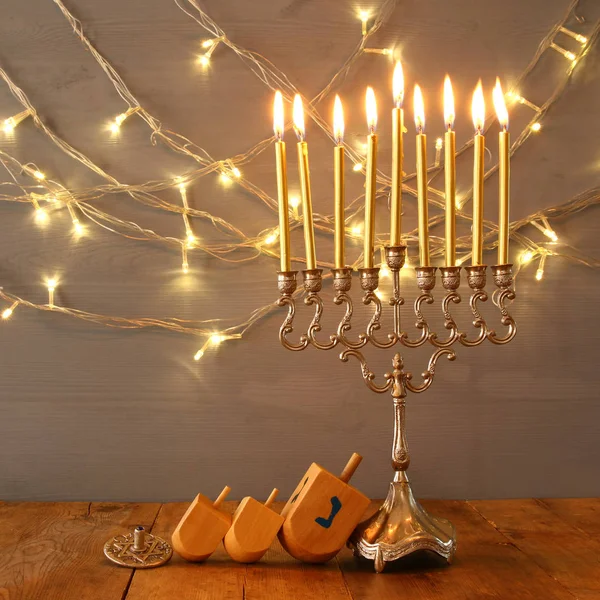 Imagen de fiesta judía Hanukkah con menorah —  Fotos de Stock