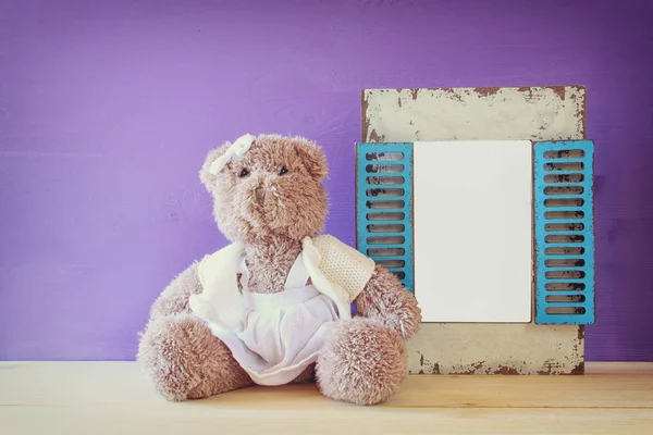 Schattige teddybeer — Stockfoto