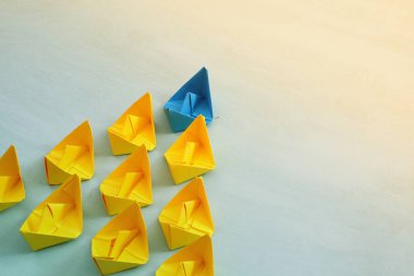 Kağıt tekne ile liderlik kavramı