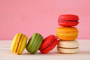 Renkli macarons veya macaroons görüntü