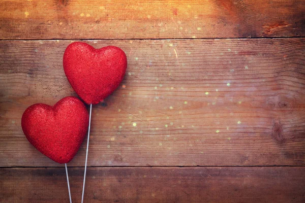 Couple of red glitter hearts — Stock Photo, Image