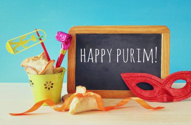Purim kutlama kavramı (Yahudi karnaval tatil)