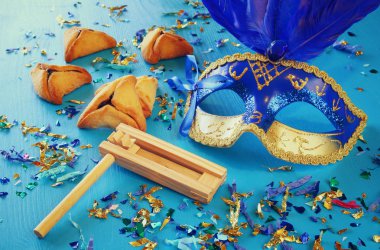 Purim kutlama kavramı 