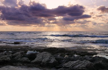 plaj ve deniz günbatımı renkleri, arka