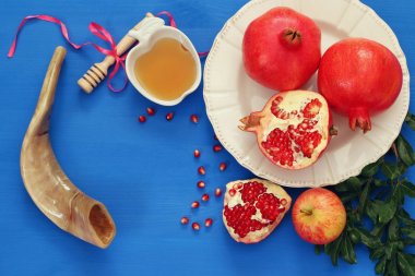 Rosh hashanah (Yahudi yeni yıl tatili) kavramı. Geleneksel sym