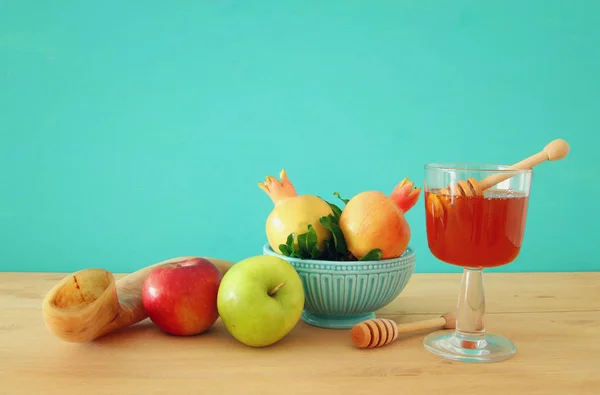 Rosh hashanah (Yahudi yeni yıl tatili) kavramı — Stok fotoğraf