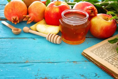 Rosh hashanah (Yahudi Yeni Yıl Tatili) konsepti. Geleneksel semboller.