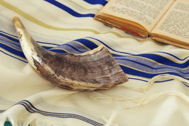 Dua şal - Tallit, Yahudi dini sembolü