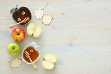 Rosh hashanah (Yahudi Yeni Yıl Tatili) konsepti. Geleneksel semboller