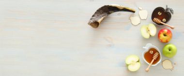 Rosh hashanah (Yahudi Yeni Yıl Tatili) konsepti. Geleneksel semboller