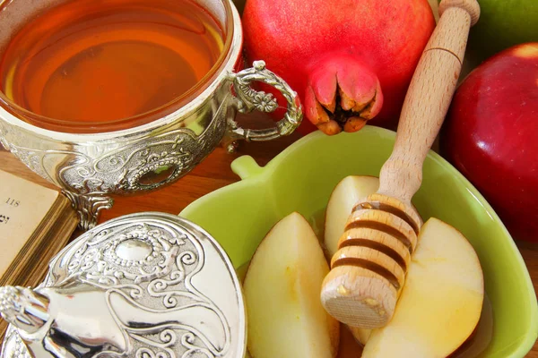 Rosh hashanah (Yahudi yeni yıl tatili) kavramı