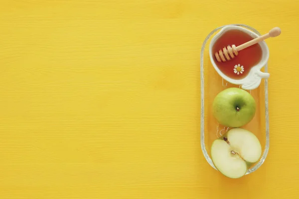 Rosh hashanah (Yahudi yeni yıl tatili) kavramı. Geleneksel sym — Stok fotoğraf