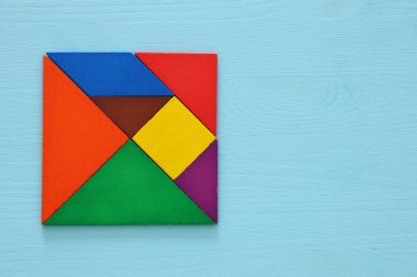 görüntü retro tangram bulmacanın
