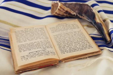 Dua şal - Tallit, Yahudi dini sembolü