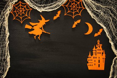 Cadılar Bayramı tatil kavramı üstten görünüm sahne